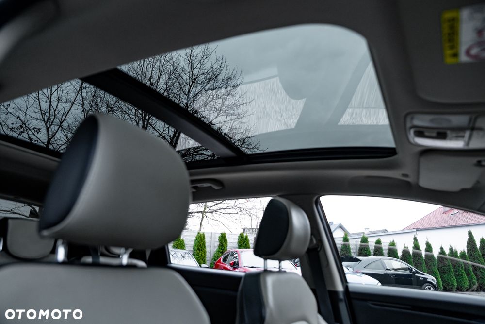 Kia Carens 1.7 CRDi L 7os - 25