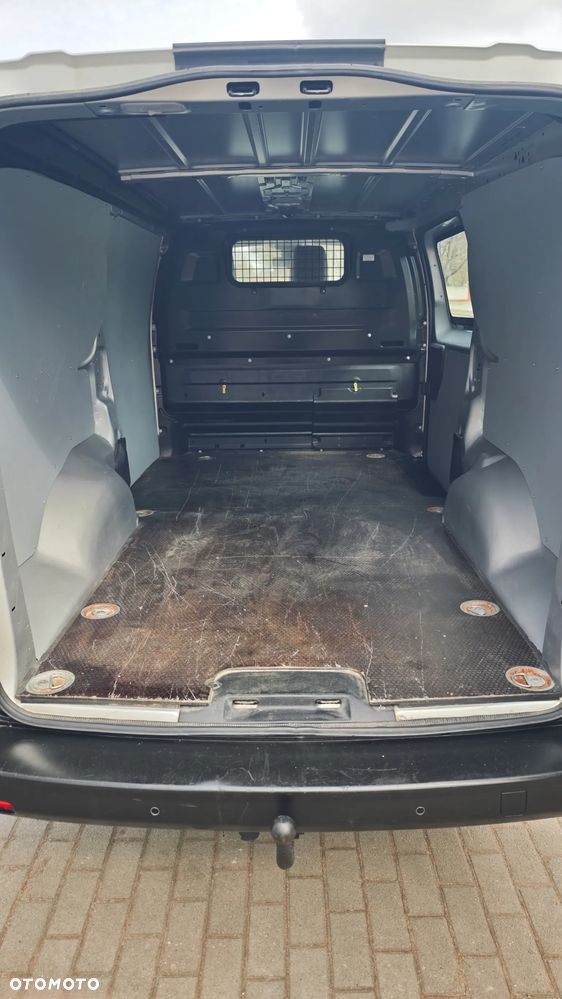 Peugeot Expert - 13