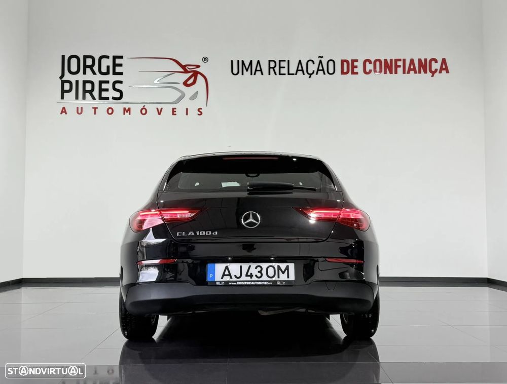 Mercedes-Benz CLA 180 d Shooting Brake Progressive Aut. - 14