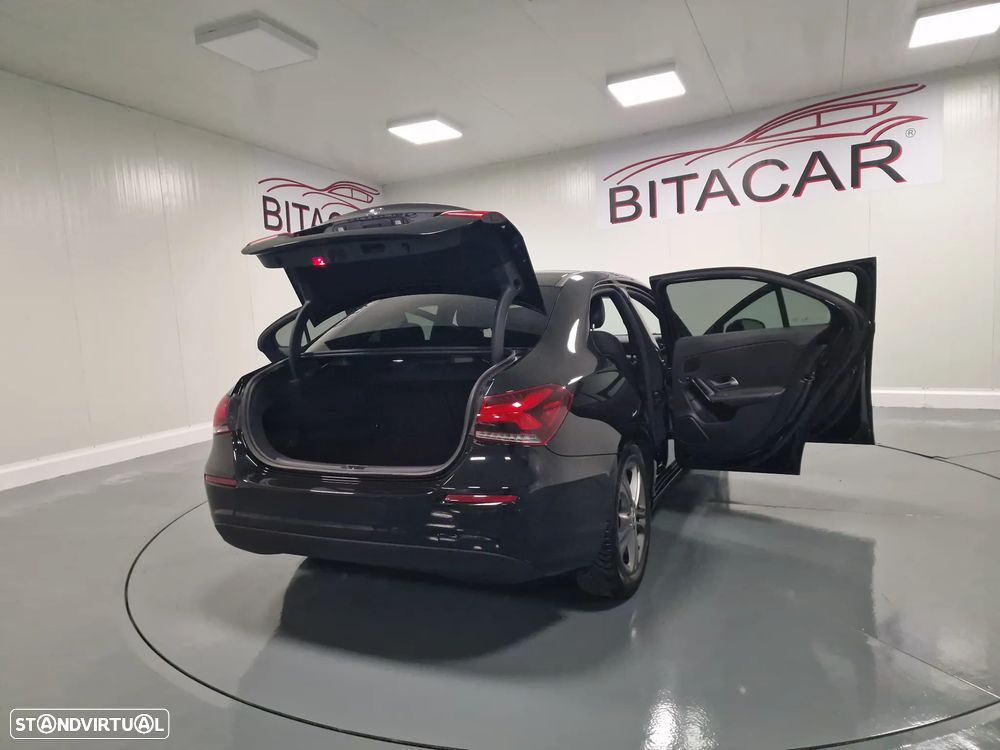 Mercedes-Benz A 180 Limousine d Style Plus Aut. - 38