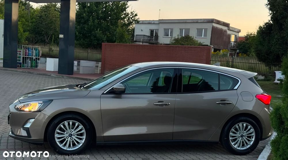 Ford Focus 1.0 EcoBoost Titanium Business - 8