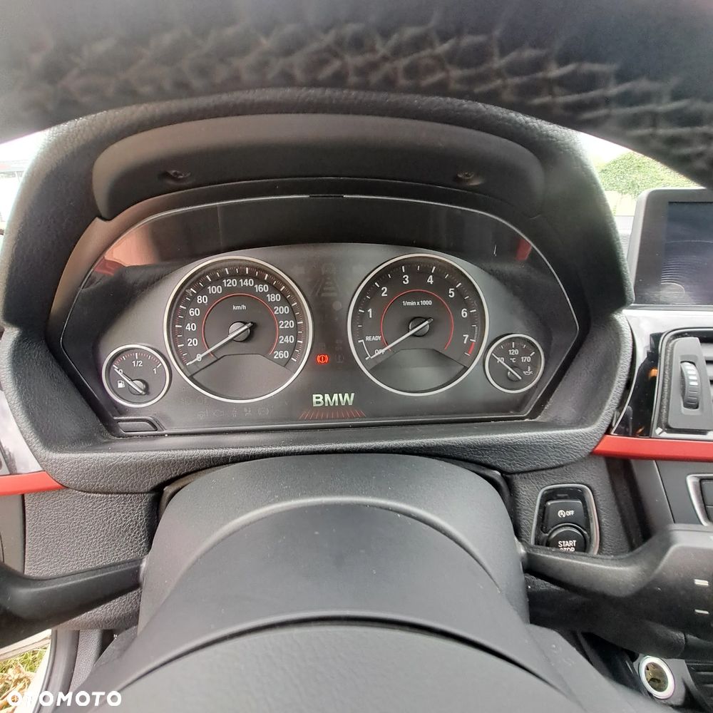 BMW Seria 3 320i Efficient Dynamics Edition Sport Line - 21