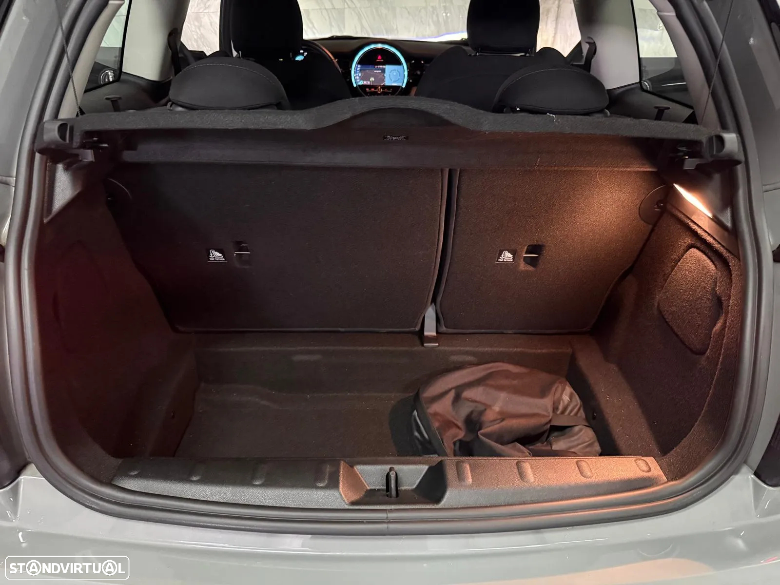 MINI 3 Portas Cooper SE Camden Edition - 18
