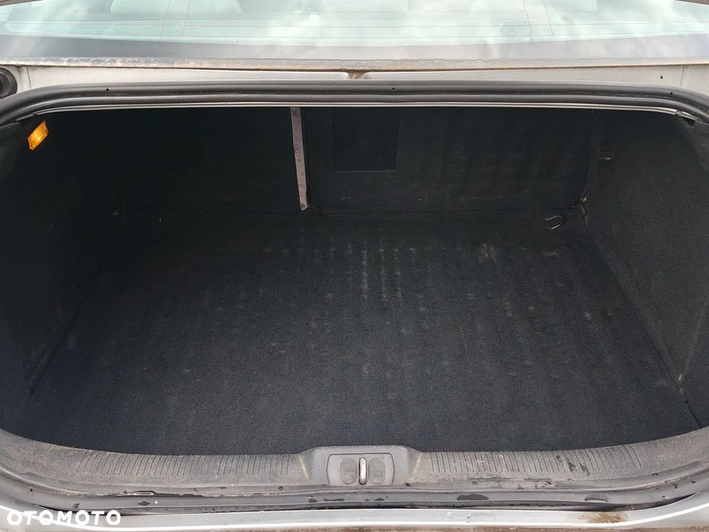 Peugeot 407 2.0 HDi Premium - 19