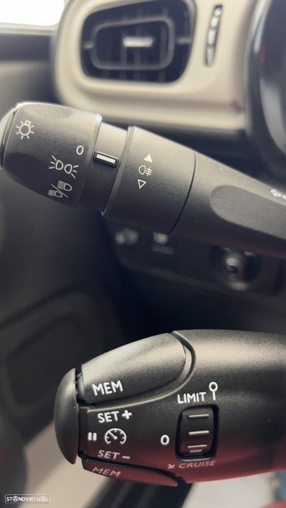 Citroën C3 1.2 PureTech Feel - 18