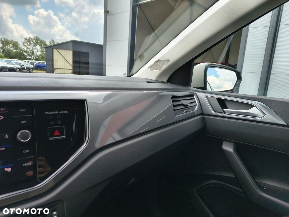 Volkswagen Polo - 18