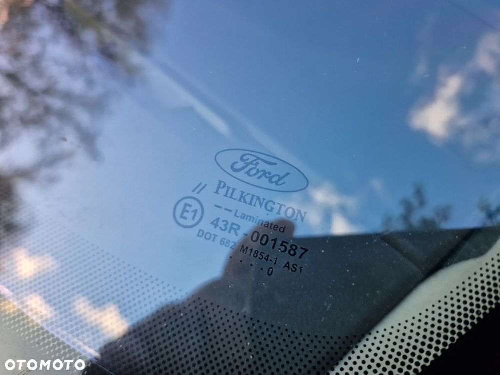 Ford S-Max 2.0 TDCi DPF Ambiente - 16