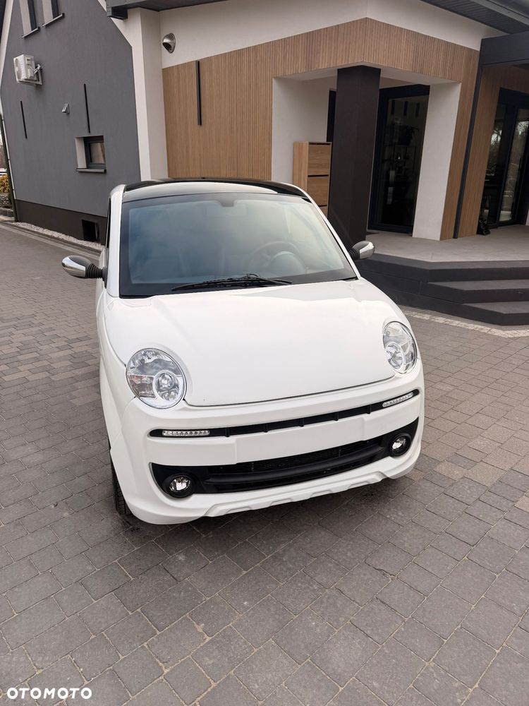 Microcar Due First 2016