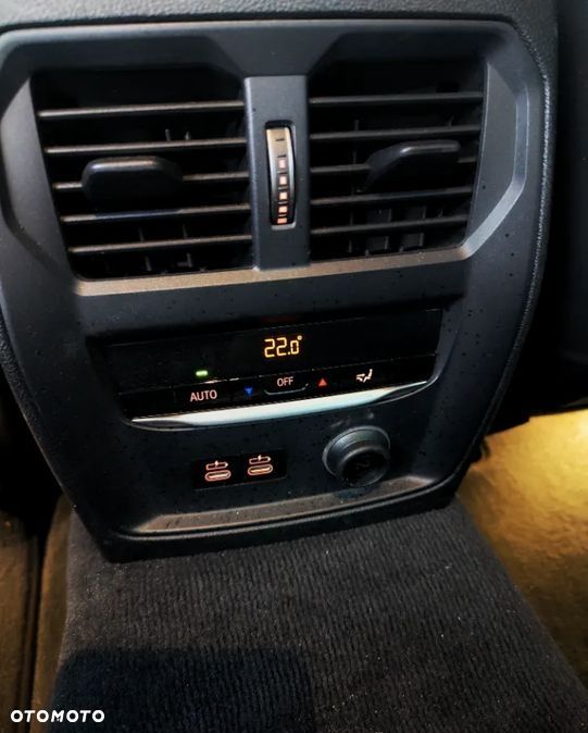 BMW Seria 3 318d Sport Line - 14