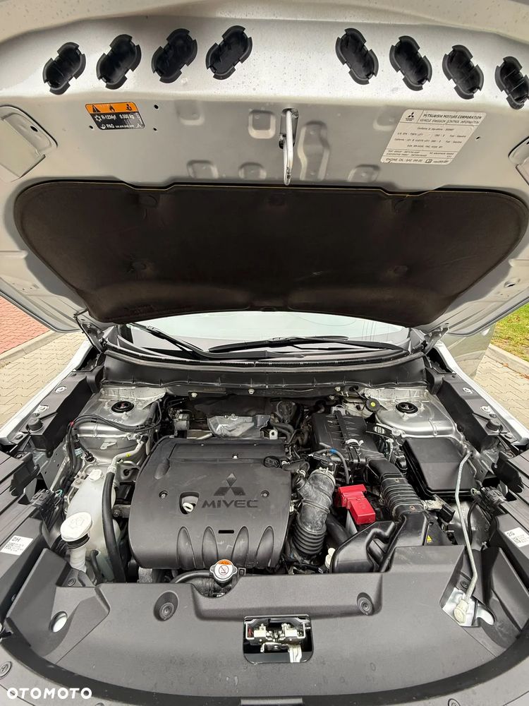 Mitsubishi ASX - 16