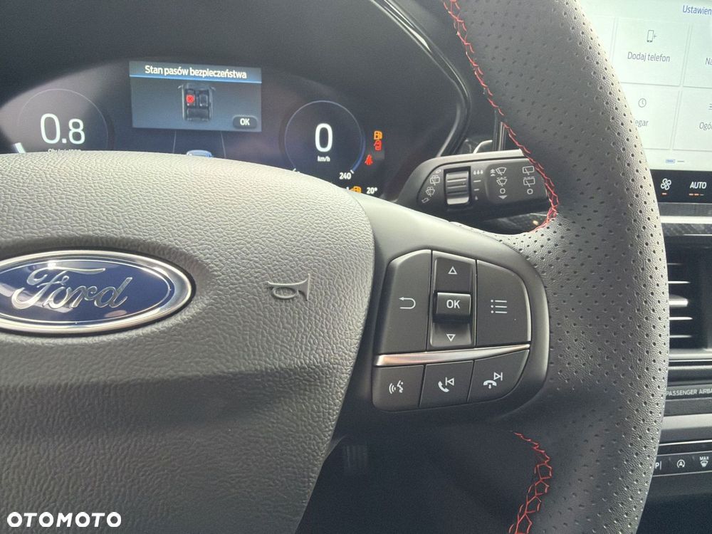 Ford Focus 1.0 EcoBoost mHEV ST-Line X - 18