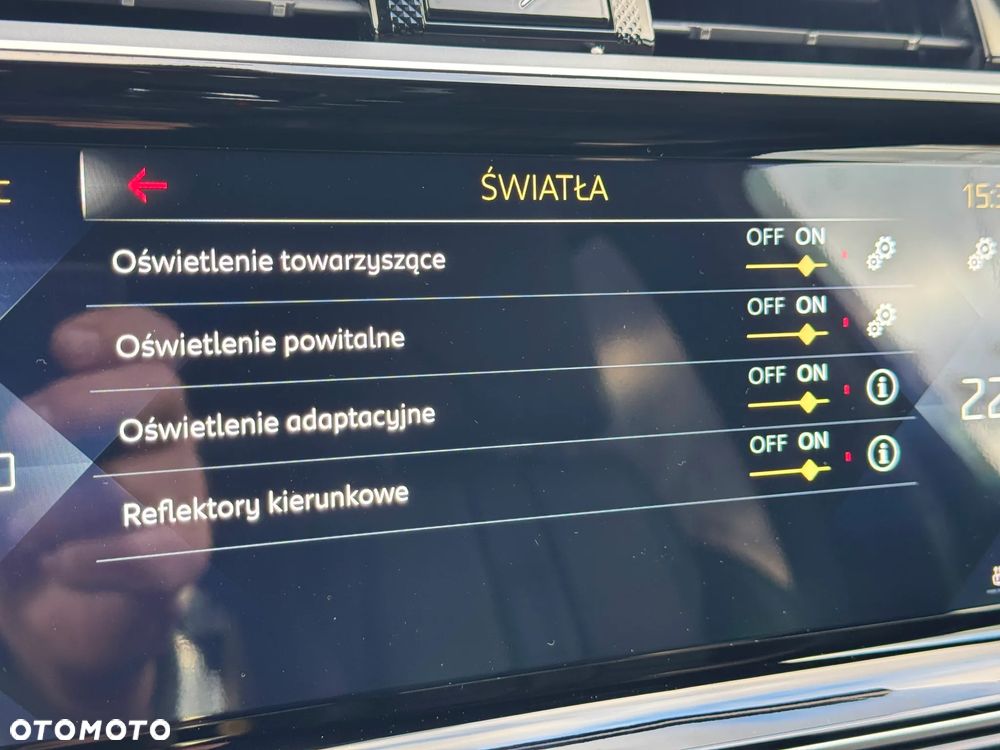 DS Automobiles DS 7 Crossback 2.0 BlueHDi Louvre - 24