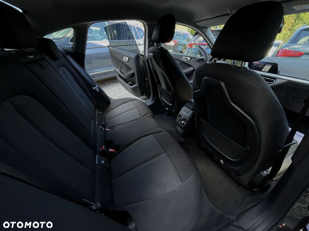 BMW Seria 2 218i Business Edition - 20