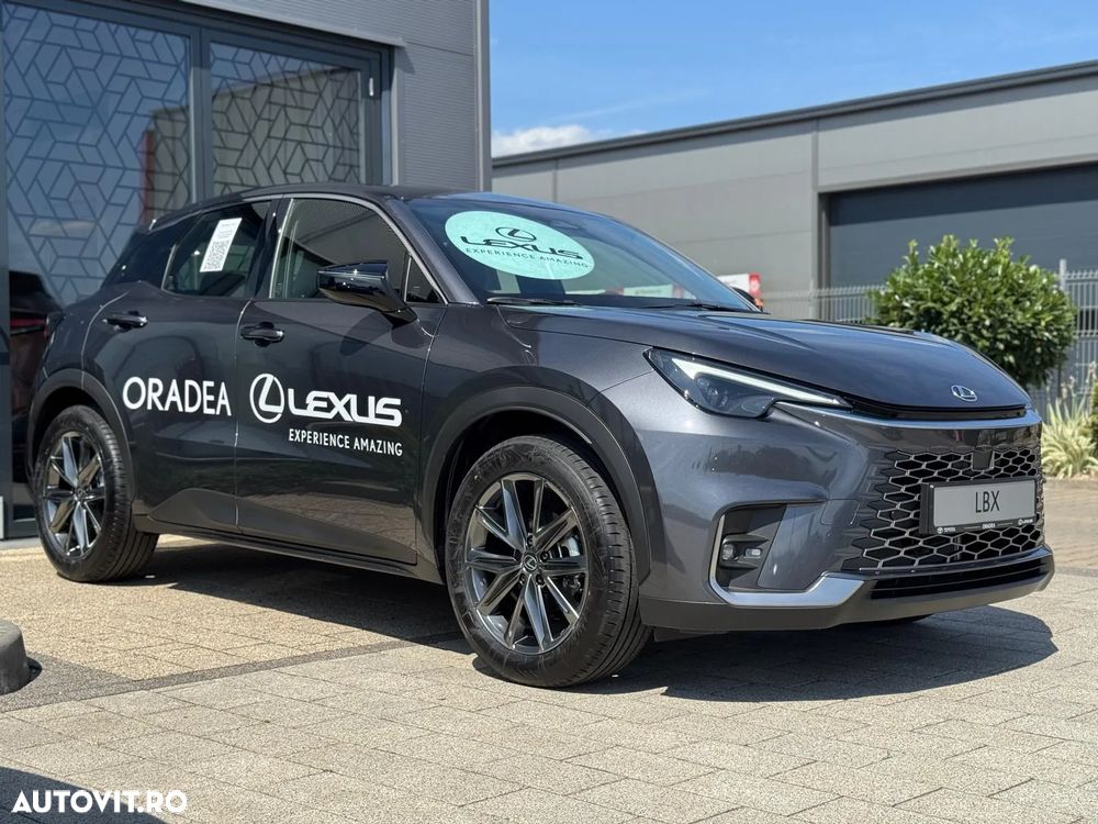 Lexus LBX 1.5 HEV 4x2 CVT Elegant - 5