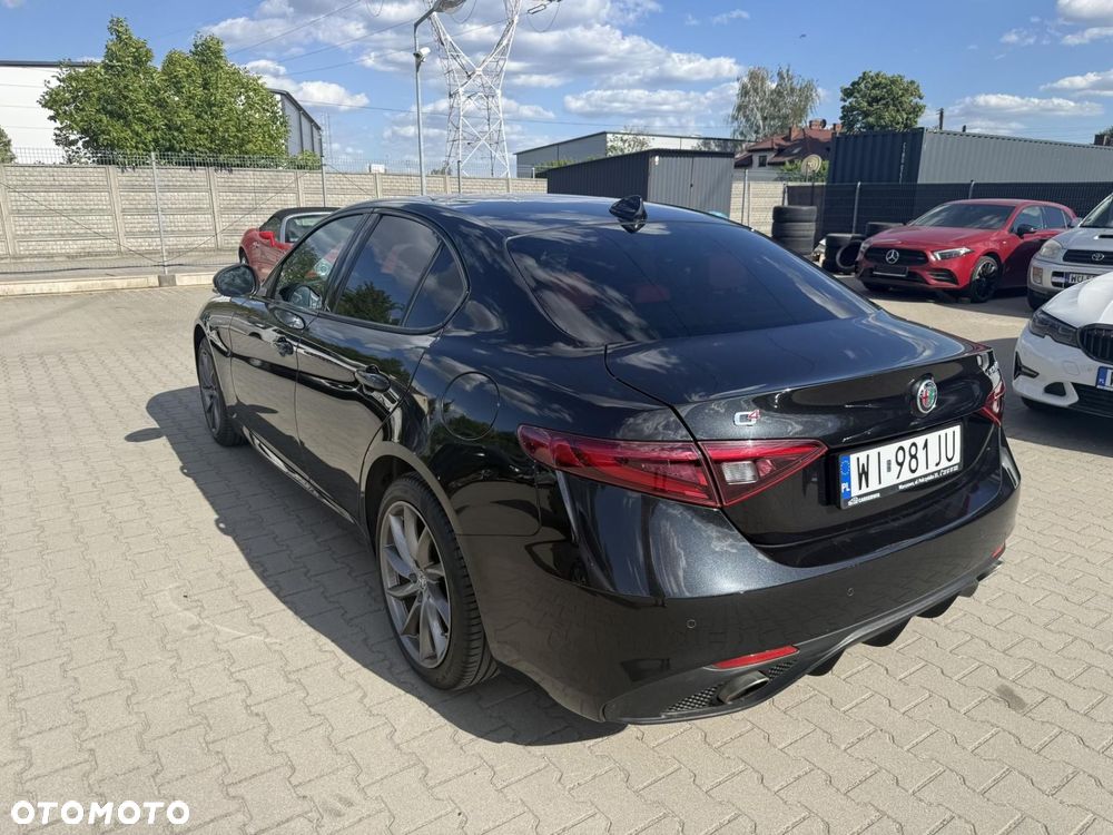 Alfa Romeo Giulia 2.0 Turbo Veloce Q4 - 7