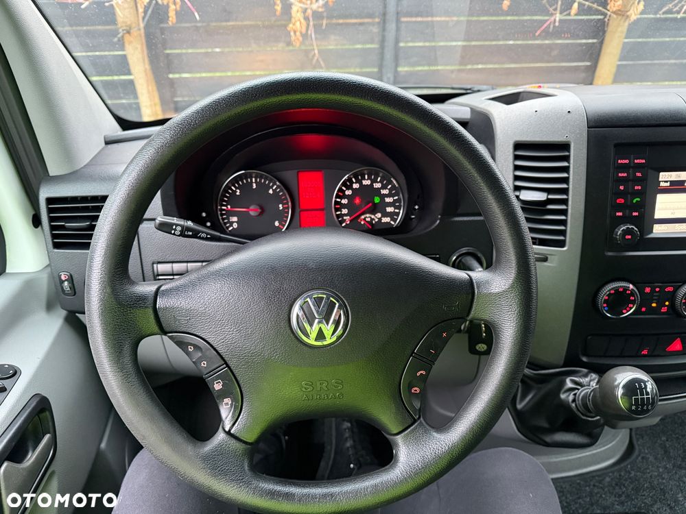 Volkswagen Crafter - 11