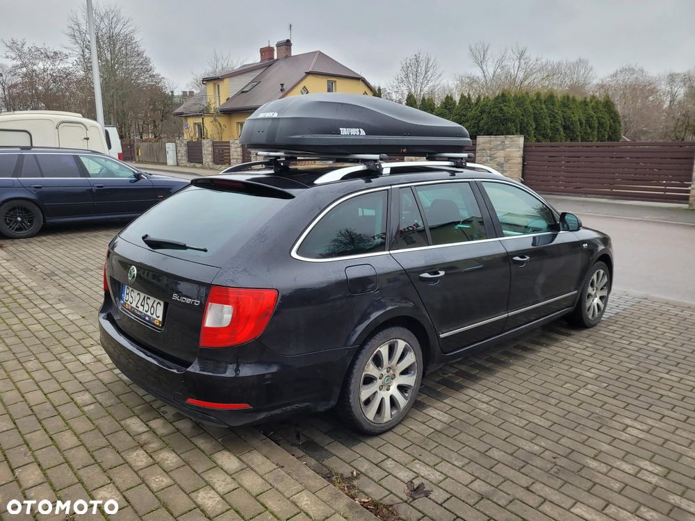 Skoda Superb 2.0 TDI 4x4 DSG AllDrive - 10