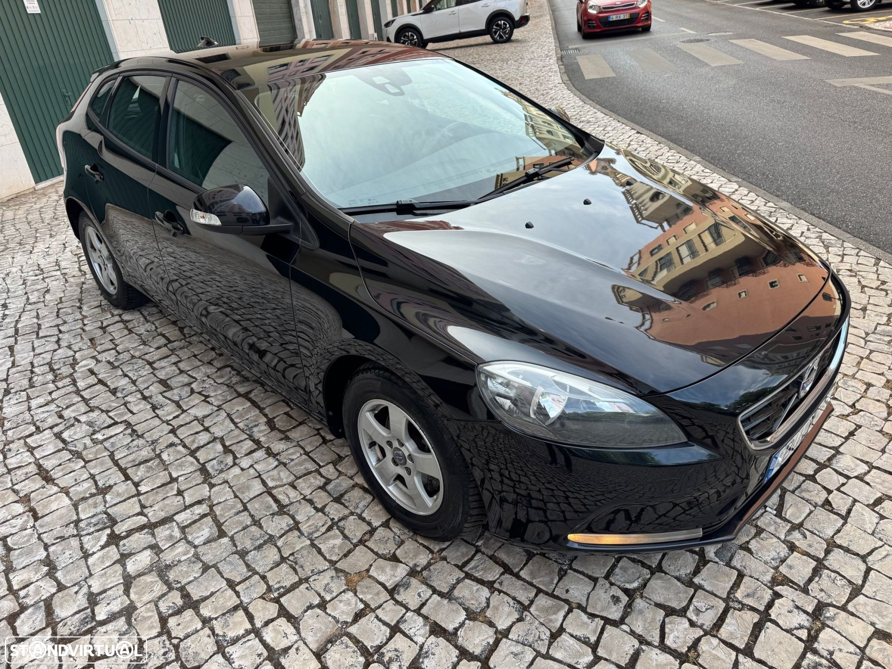 Volvo V40 1.6 D2 Kinetic Eco - 3