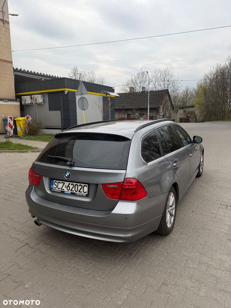 BMW Seria 3 318d - 9