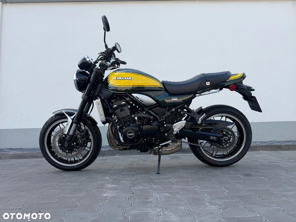 Kawasaki Z 900 RS - 3
