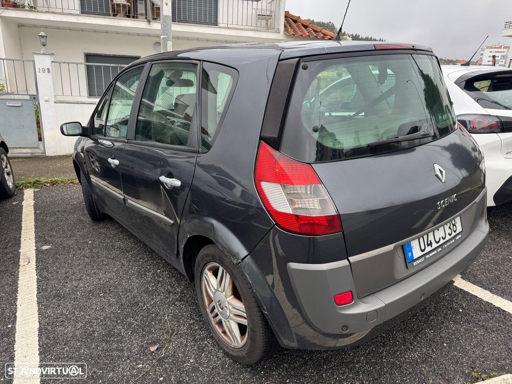 Renault Scénic 1.5 dCi SE Exclusive - 9