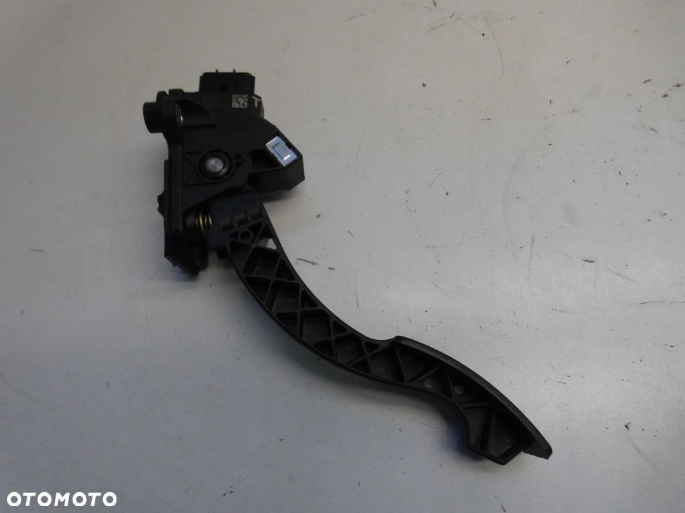 PEDAŁ GAZU POTENCJOMETR MITSUBISHI OUTLANDER III LIFT 2.4 PHEV 2020r. ORYGINAŁ - 2