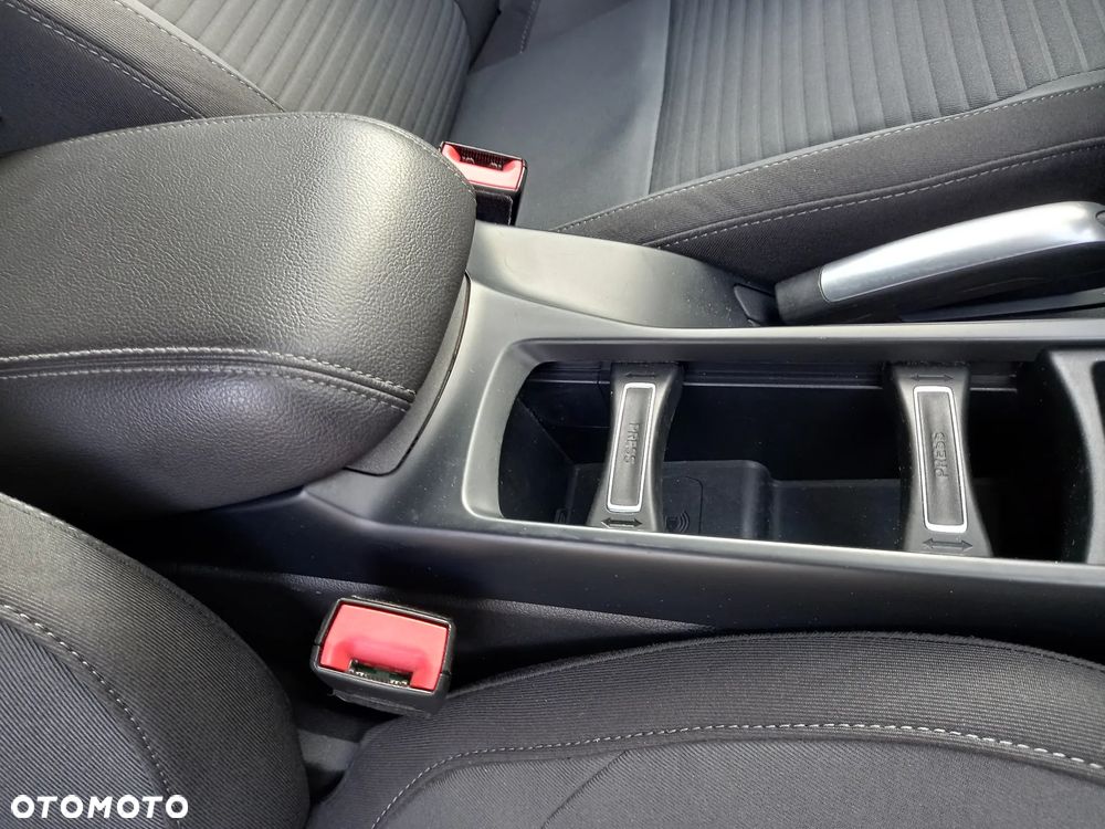 Ford C-MAX 1.0 EcoBoost Start-Stopp-System Titanium - 33