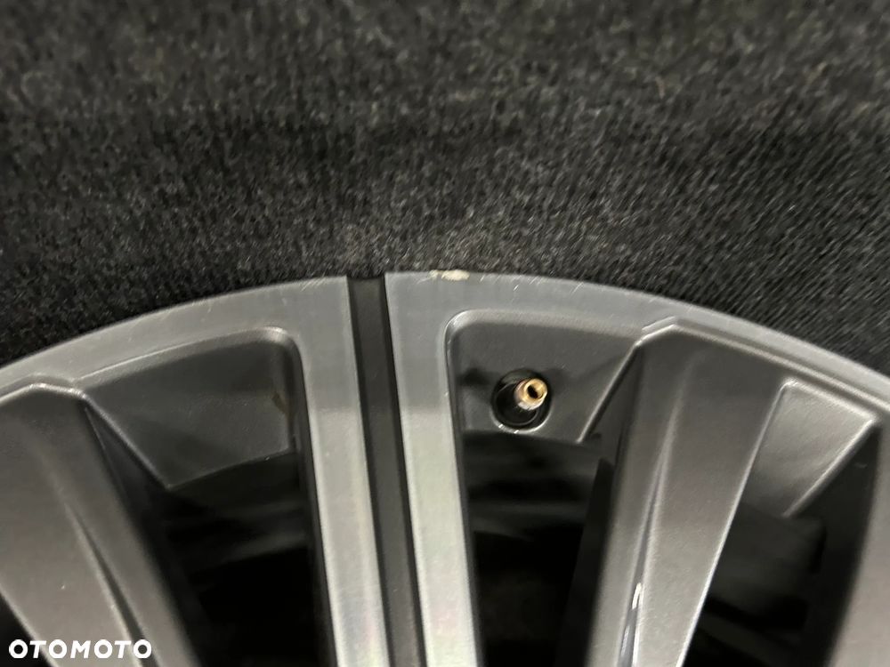 Alufelgi Peugeot 508, 308,  3008 19 cali 5x108 4szt. - 21