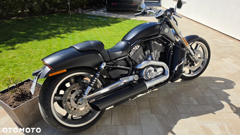 Harley-Davidson V-Rod Muscle - 1