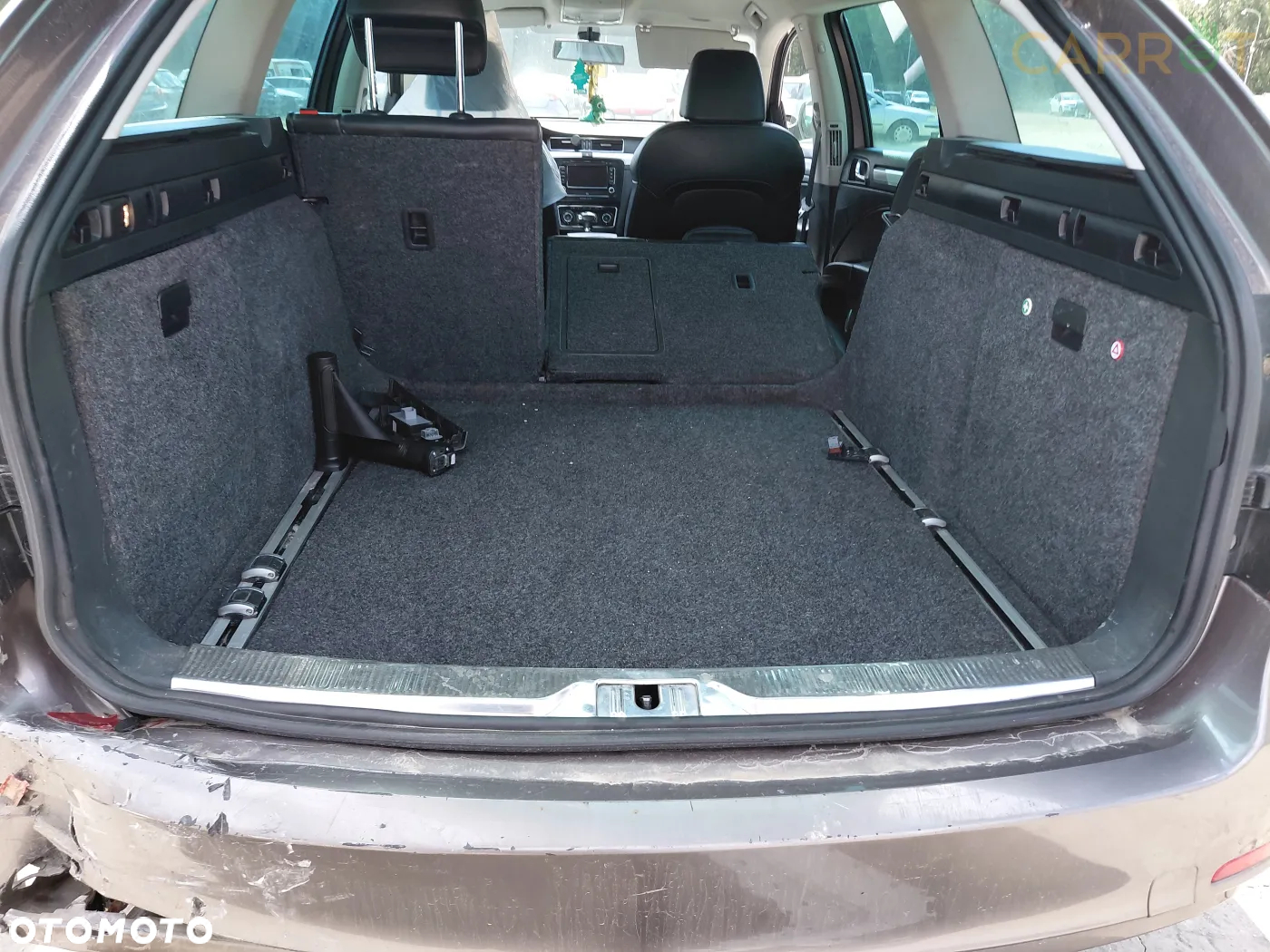 Skoda Superb 2.0 TDI Comfort DSG - 12