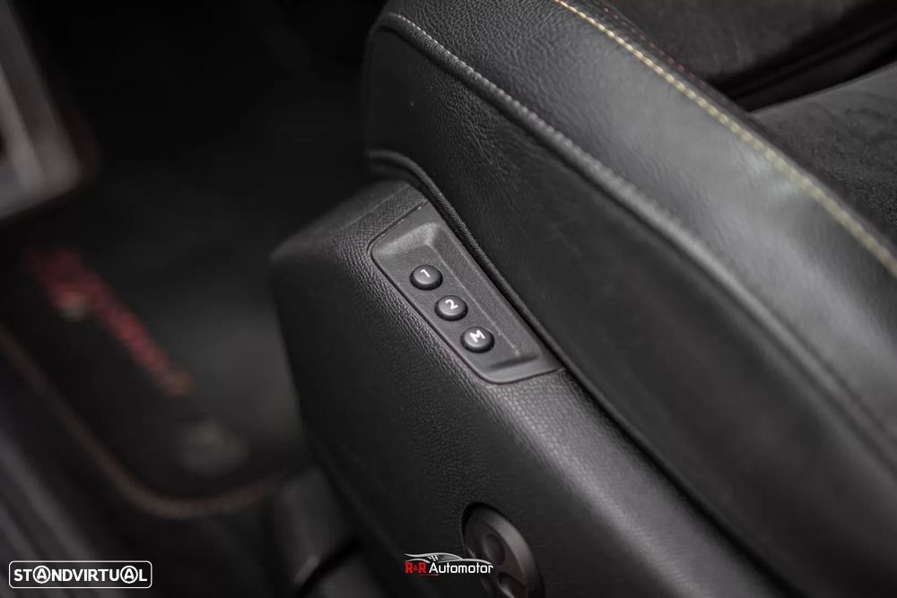 DS DS7 Crossback 1.5 BlueHDi Performance Line EAT8 - 13