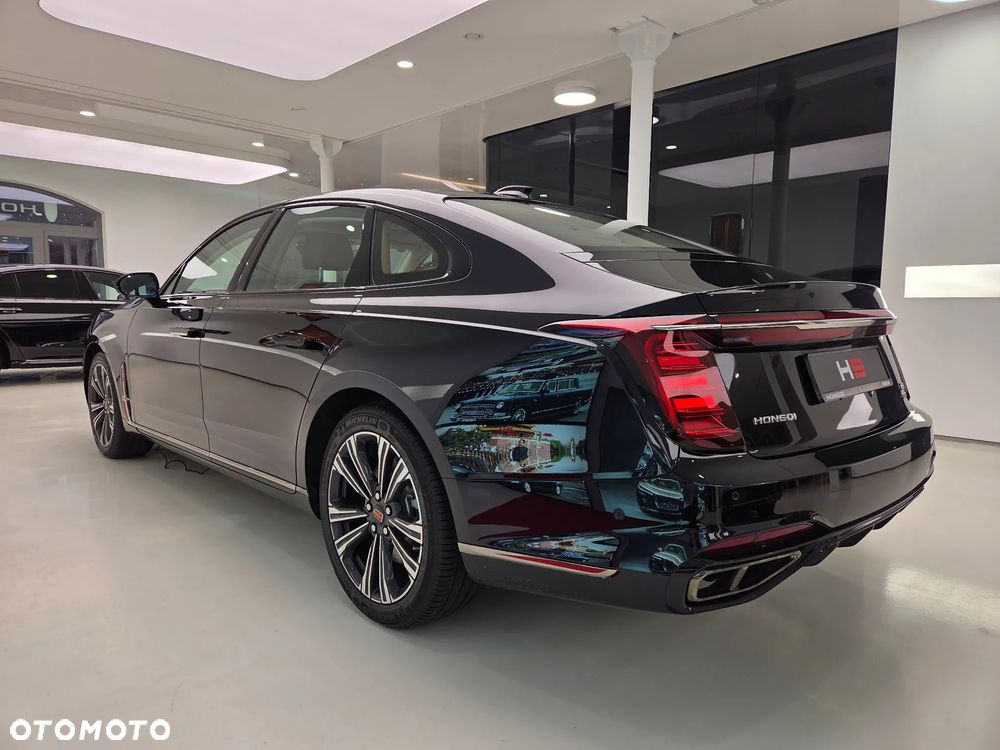 Hongqi H9 2.0T Deluxe - 4