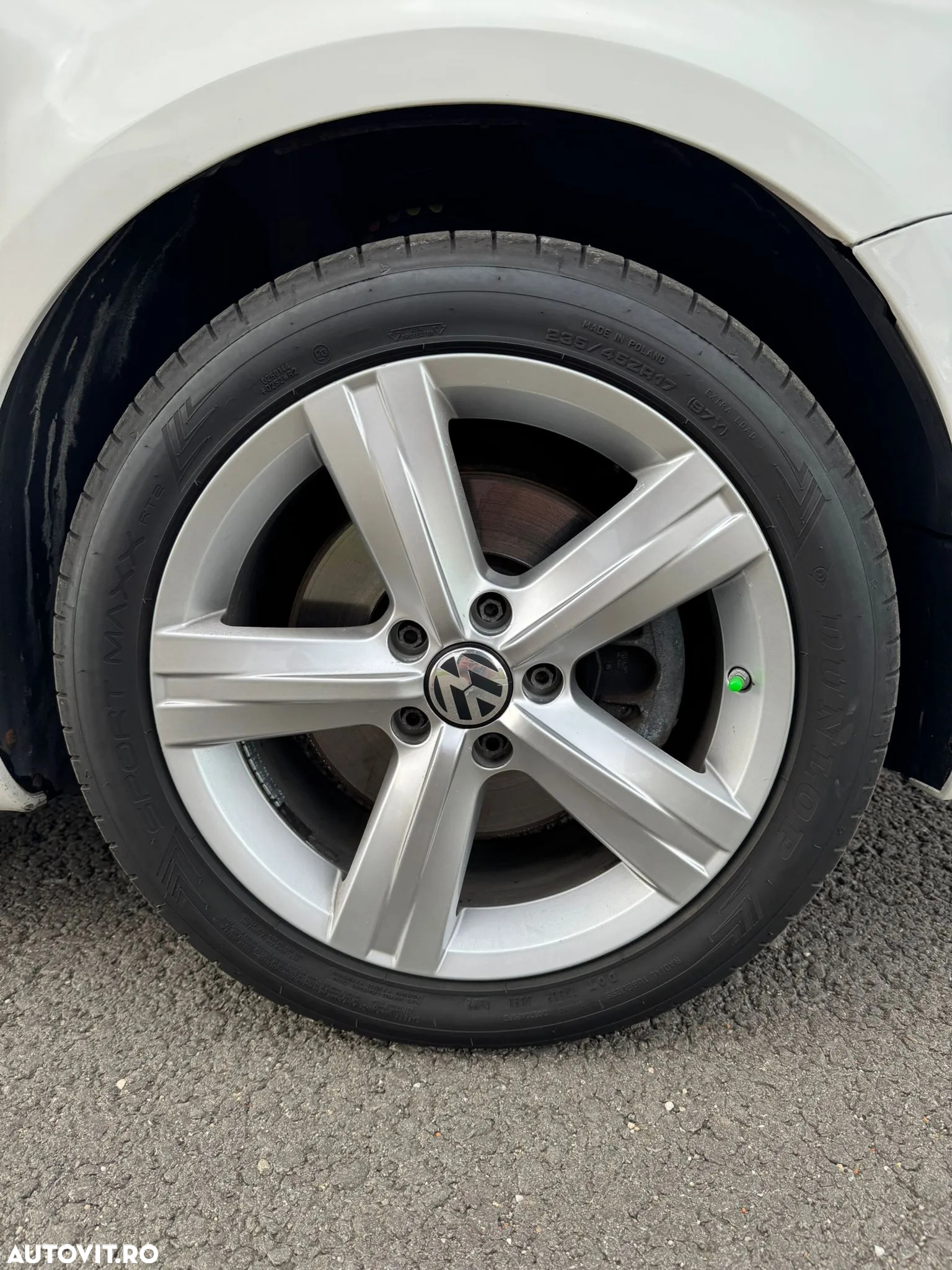 Volkswagen Passat Variant 2.0 TDI BlueMotion Technology DSG Highline - 11