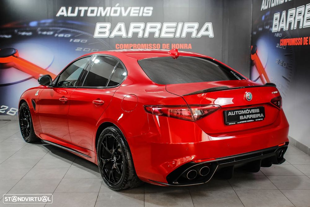 Alfa Romeo Giulia 2.9 Bi-Turbo Quadrifoglio AT8 - 2