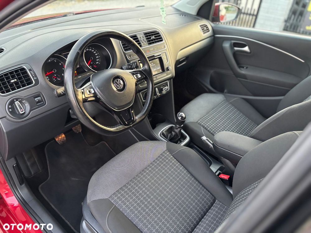 Volkswagen Polo - 8