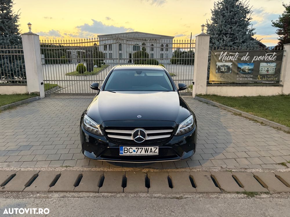 Mercedes-Benz C 220 d Aut - 2
