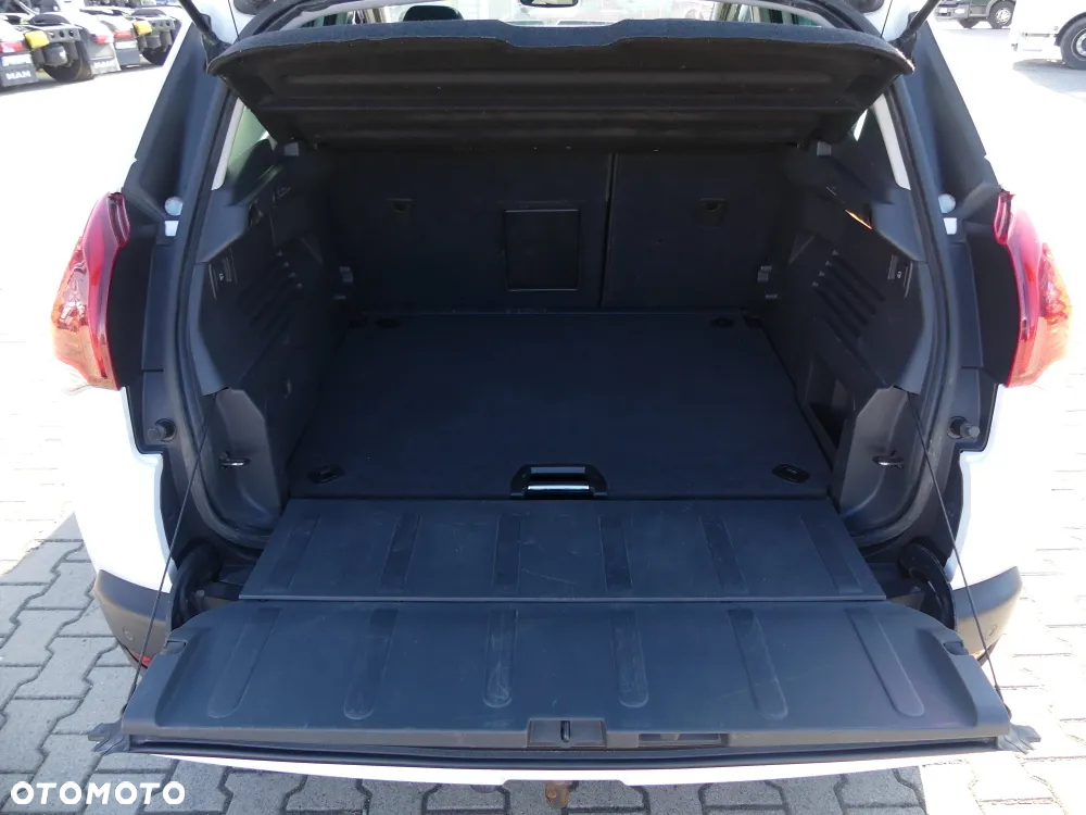 Peugeot 3008 - 12
