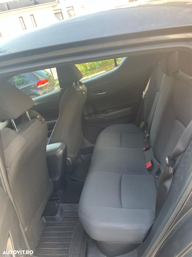 Toyota C-HR 1.8 HSD 4x2 CVT C-enter - 5