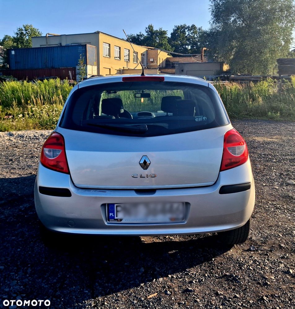Renault Clio - 3