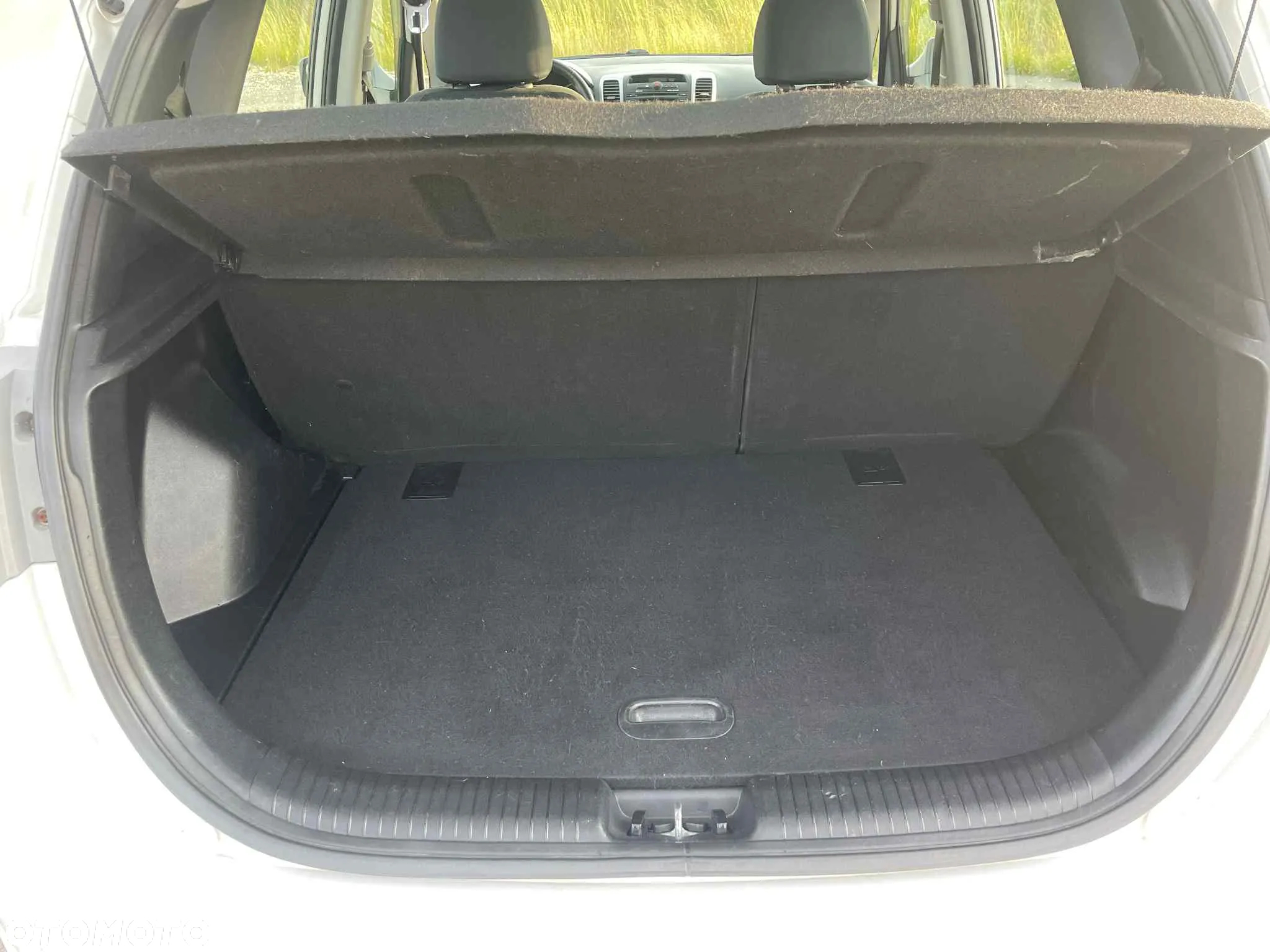 Hyundai ix20 1.4 blue Comfort - 21