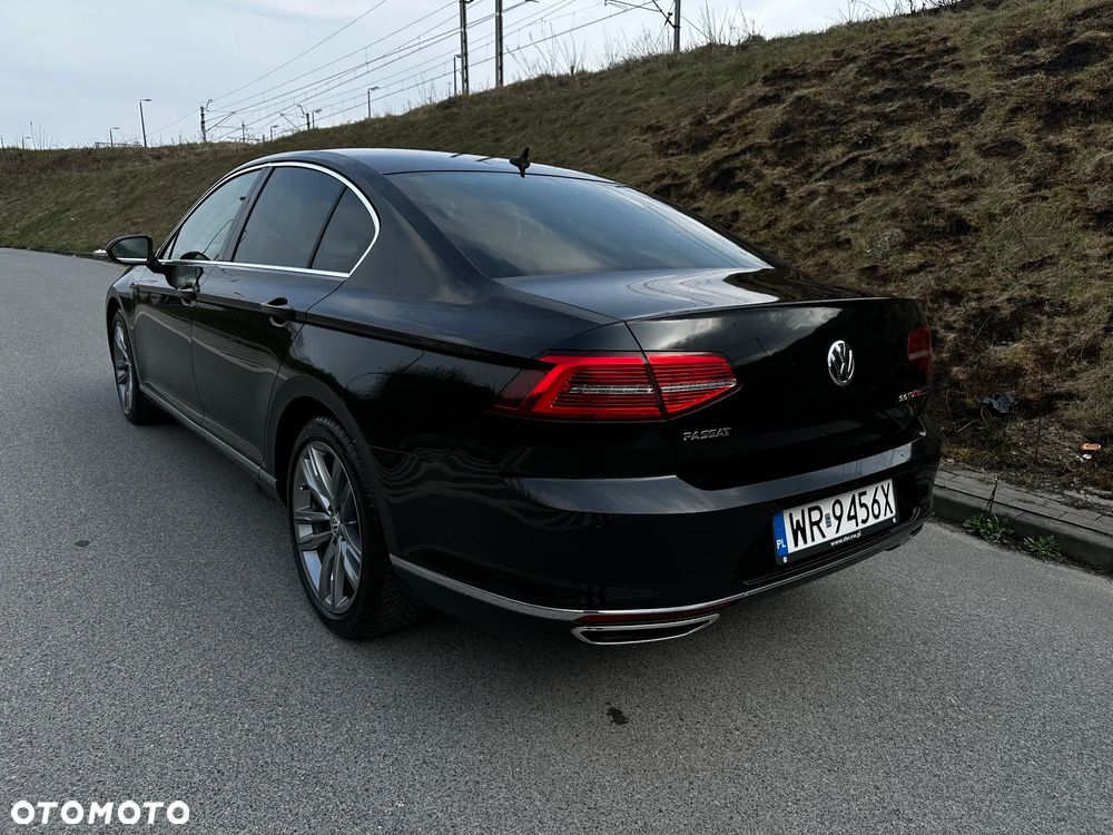 Volkswagen Passat 2.0 TDI Bi-Turbo BMT 4Mot Highline DSG - 8
