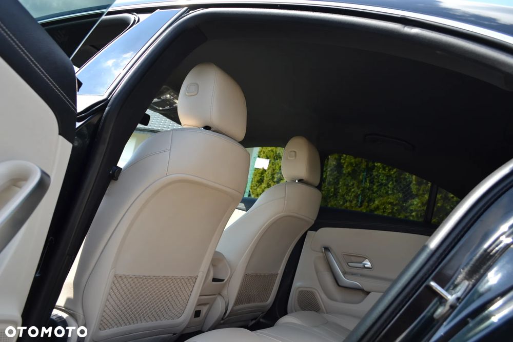 Mercedes-Benz CLA - 18