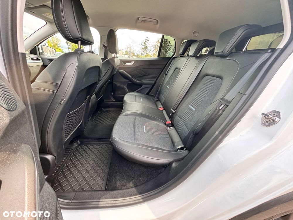Ford Focus SW 2.0 EcoBlue S&S ACTIVE - 15