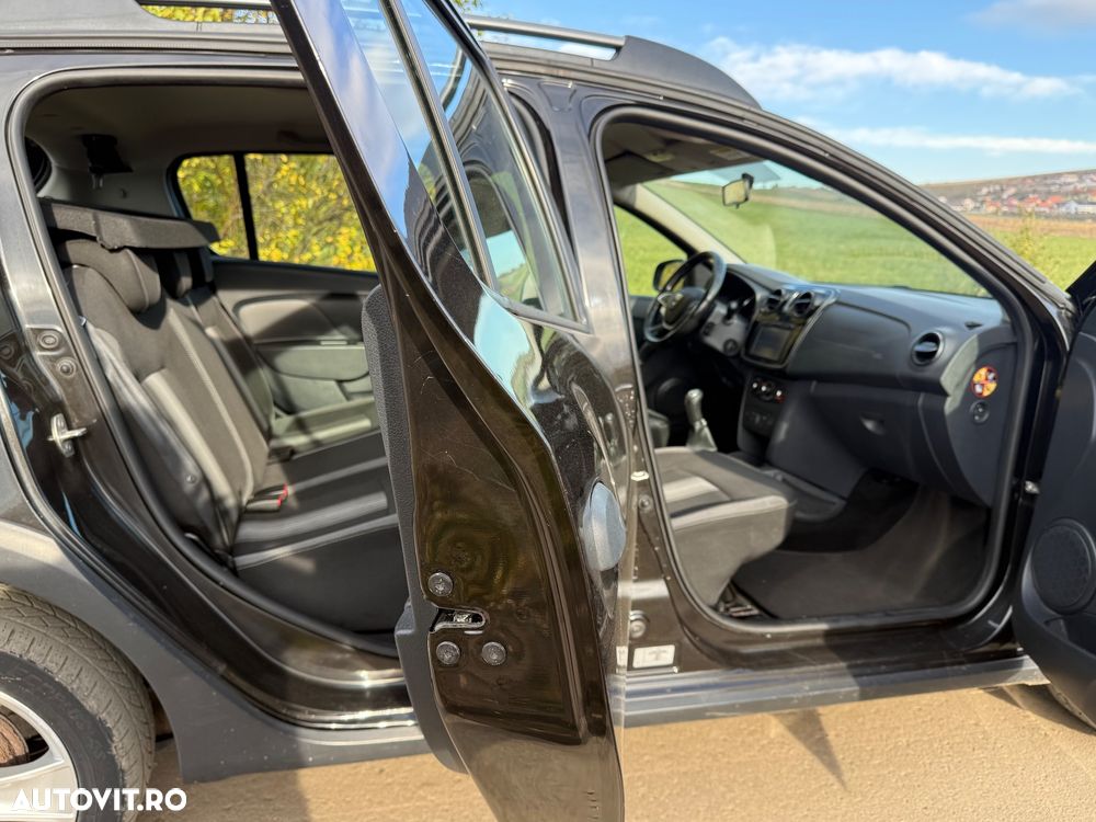 Dacia Sandero Stepway TCe 90 (S&S) Celebration - 7
