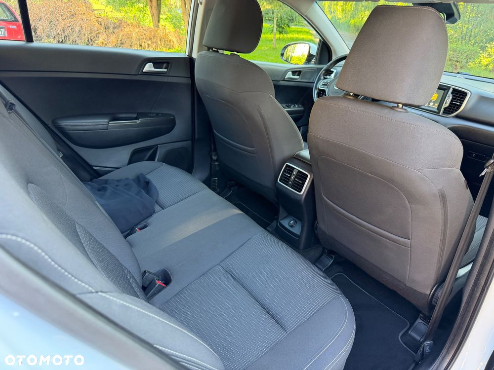Kia Sportage 1.6 GDI L 2WD - 21