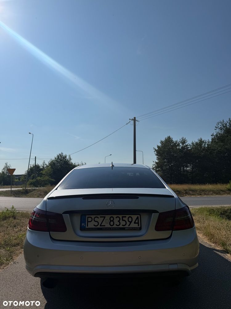 Mercedes-Benz Klasa E - 6