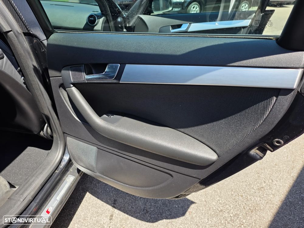 Audi A3 Sportback 2.0 TDi S-line - 13