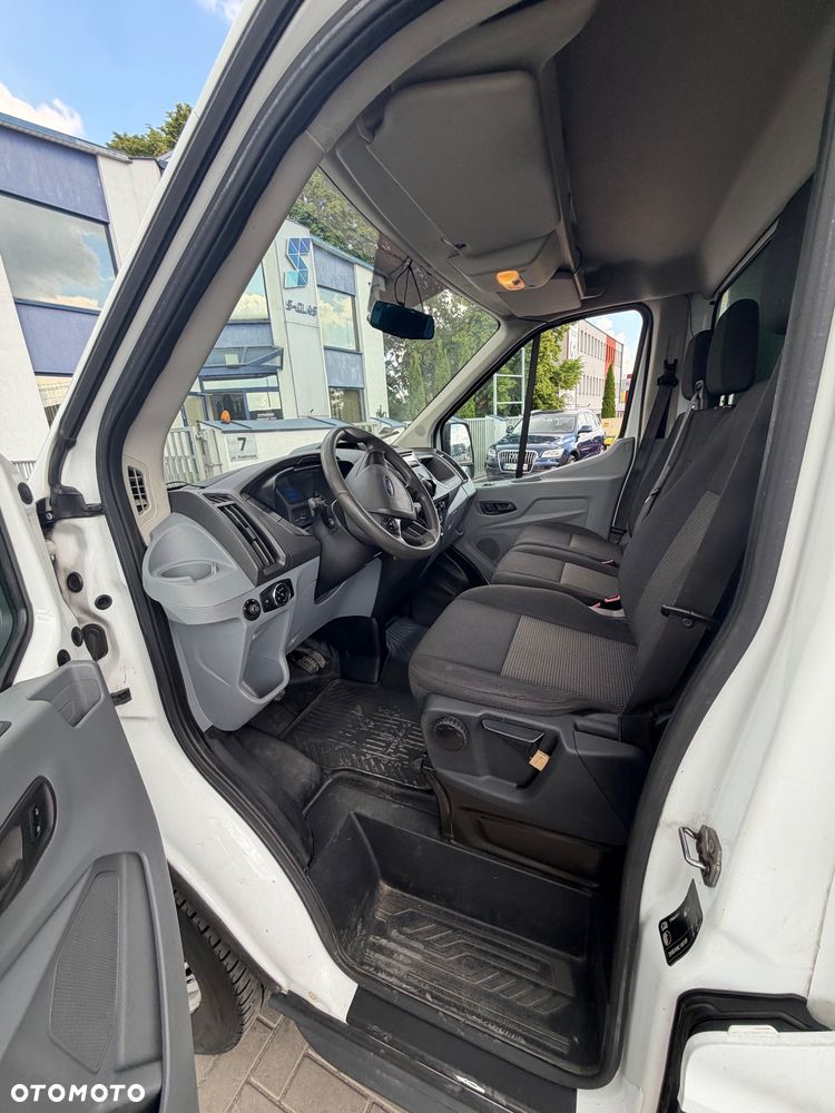 Ford Transit - 14