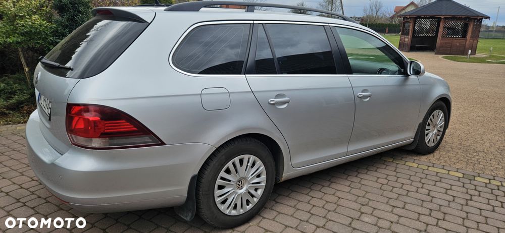 Volkswagen Golf 1.6 TDI Comfortline - 7