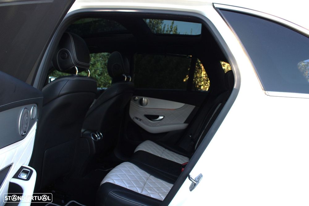 Mercedes-Benz GLC 220 d 4Matic 9G-TRONIC AMG Line - 12